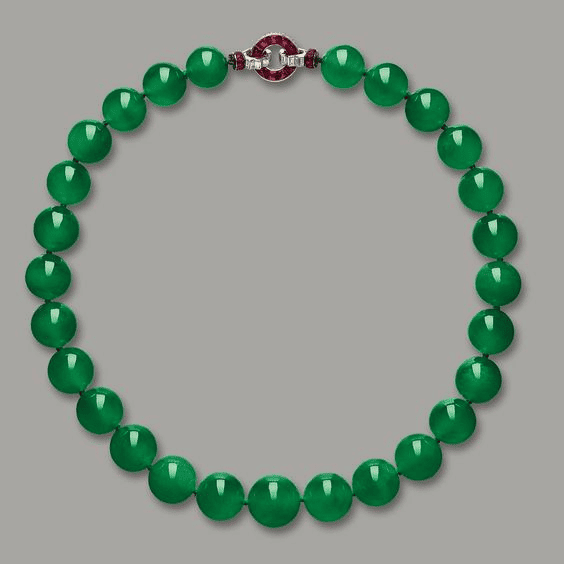 Jadeite necklace belonged to Princess Nina Mdivani