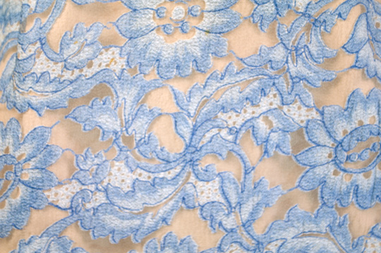 baby blue lace pattern on'50s dress