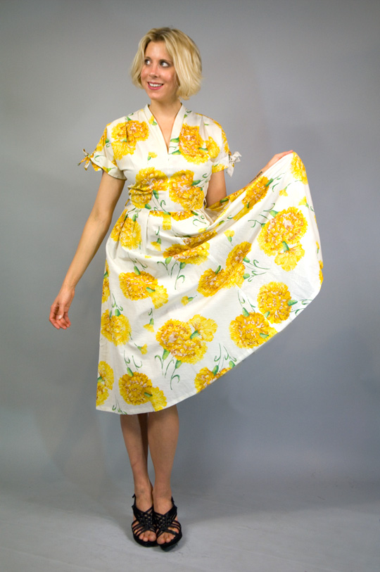50s sunflower print dress