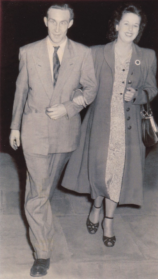 1940s vintage fashion photo