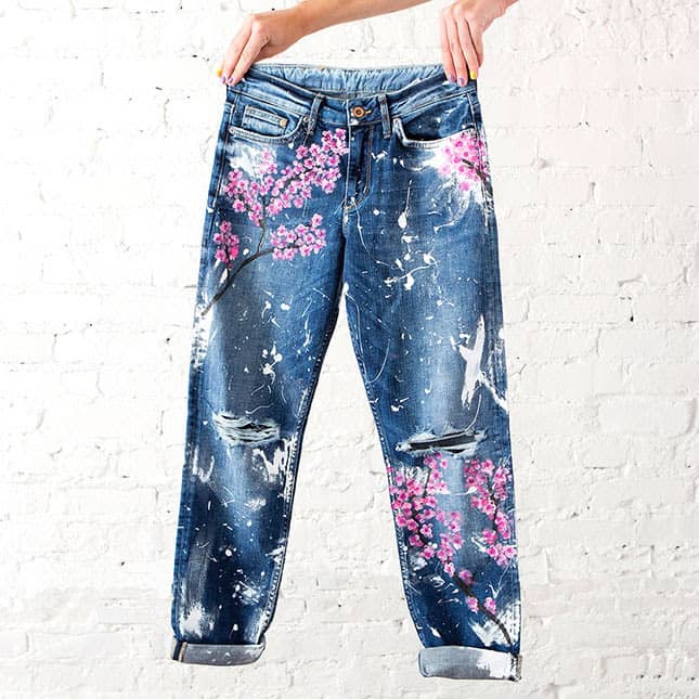 Why Painted Jeans Are Fun To Wear (And Make!) 15
