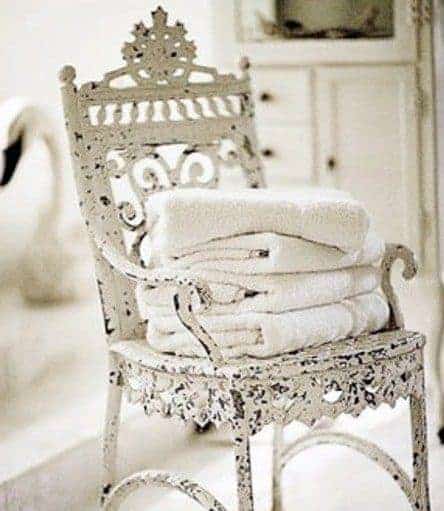 7 Quick and Easy Tips For Vintage Chic Decorating