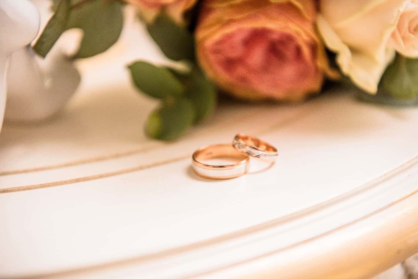 7 Unique Wedding Ring Ideas 17