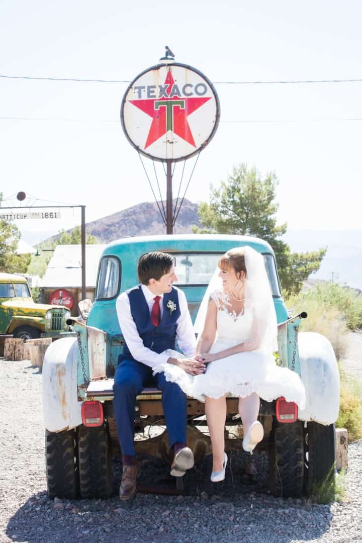 Plan a Vintage-Themed Elopement or Micro-Wedding 19
