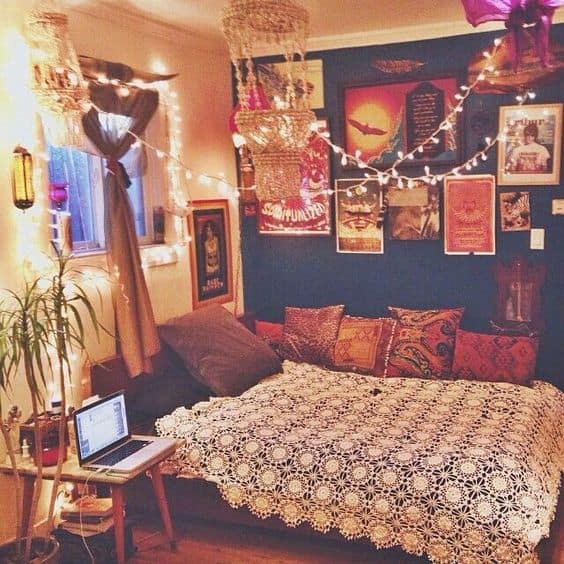 Give Your Bedroom A Boho Thrift Store Make-Over 21