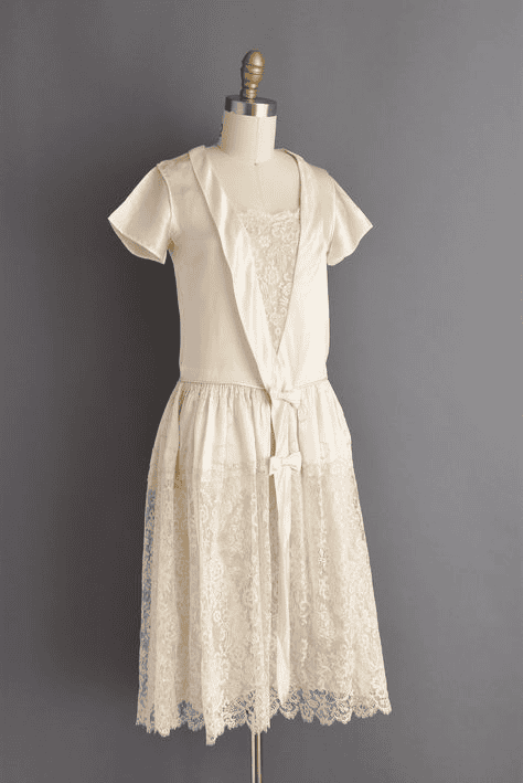 1920s Wedding Dresses with Eastern and Western Elements 23