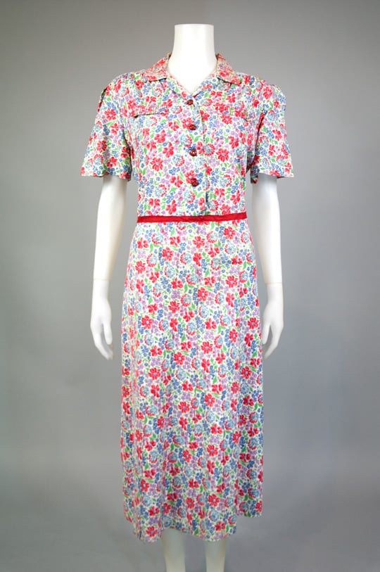 1930s Fashion: Women, Men, and Children's Clothing